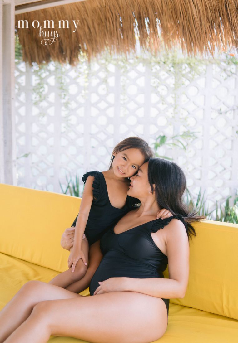 Maternity Glam in Black
