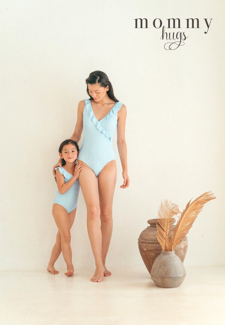 Blue Skies Pin Twinning Swimsuit ( Mom and Daughter )