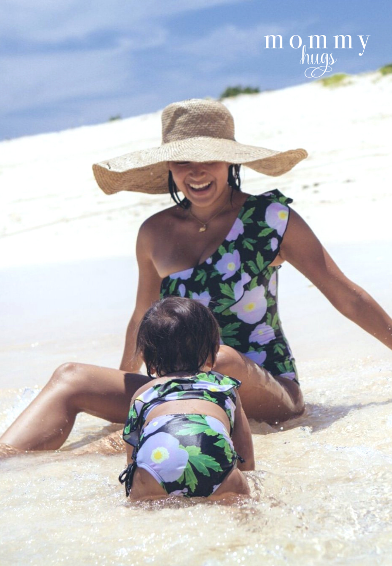 Mom & Daughter Green Forest